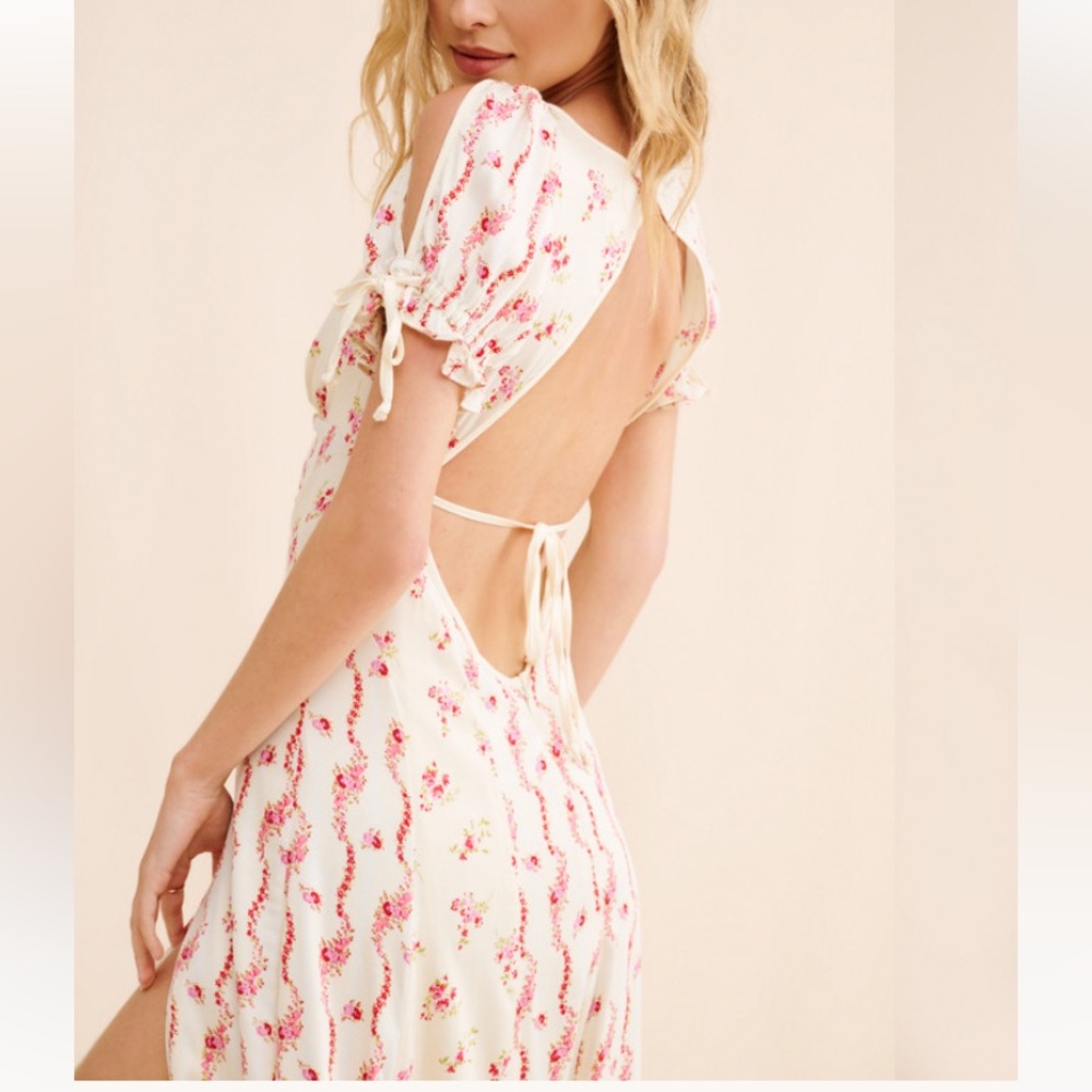 Brand NWOT Free People Magdalena printed form fitting midi dresss size 6